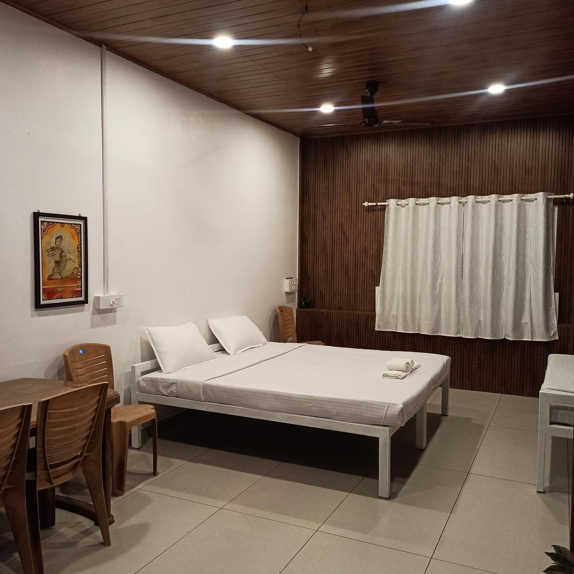 Bethesda Inn Kochi الغرفة الصورة